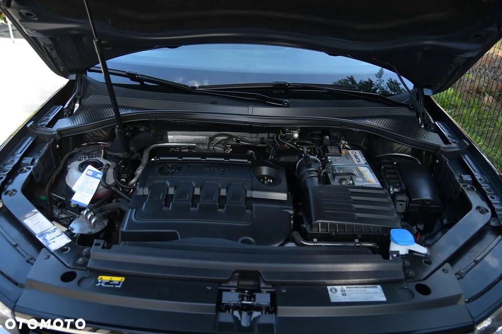 Volkswagen Tiguan - 38