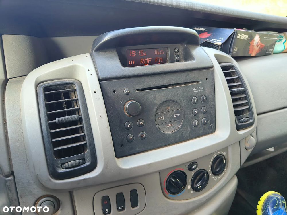 Opel Vivaro - 6