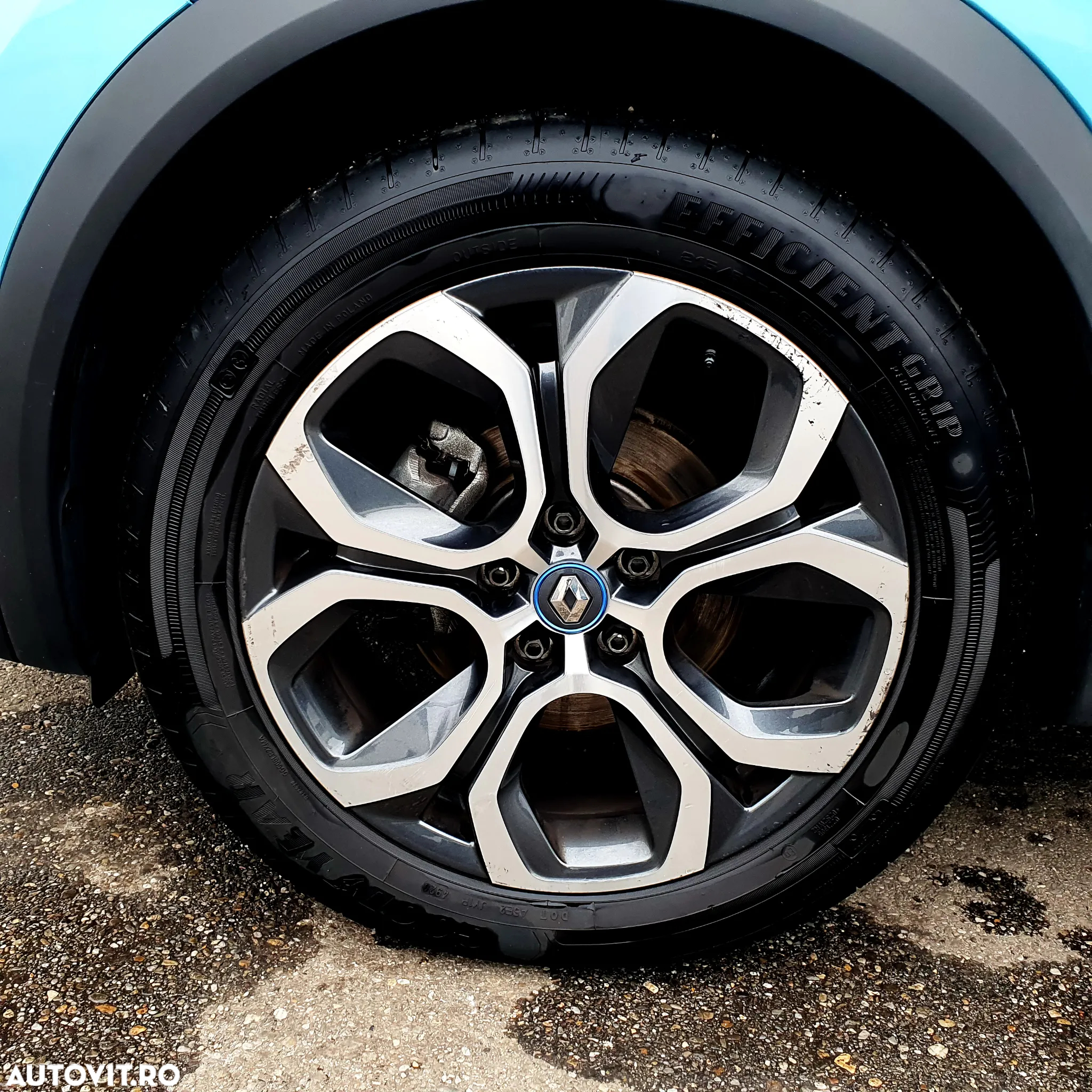 Renault Captur E-Tech Plug-In-Hybrid Intens - 4