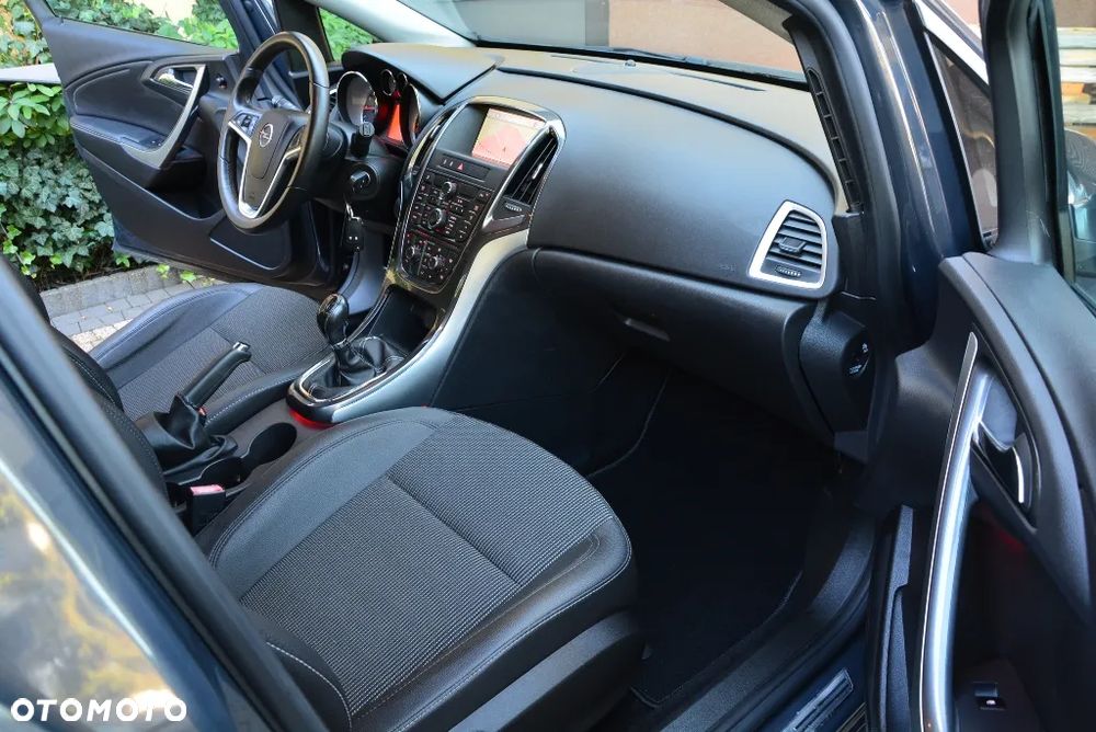 Opel Astra 1.4 Turbo Cosmo - 20