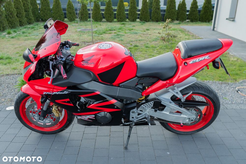 Honda CBR - 8