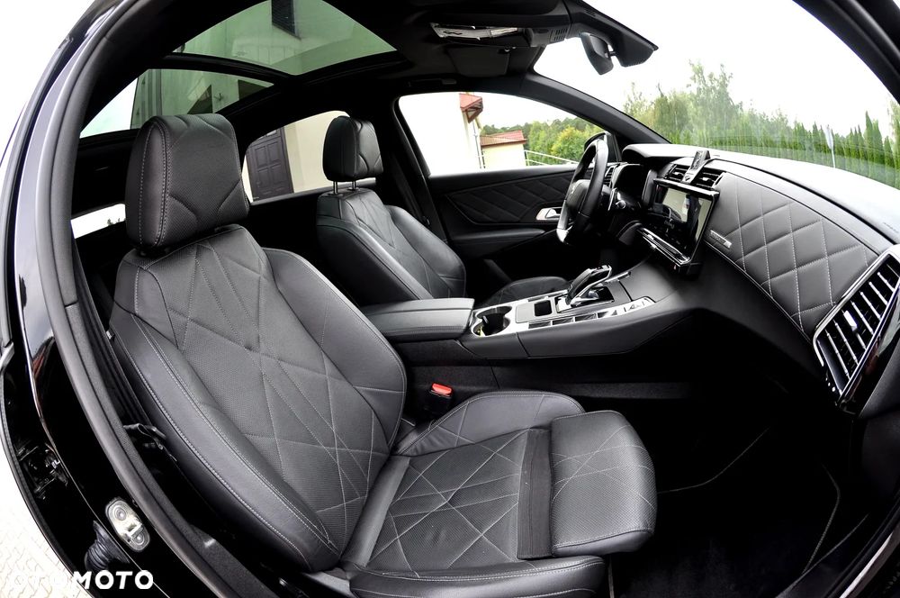 DS Automobiles DS 7 Crossback - 28