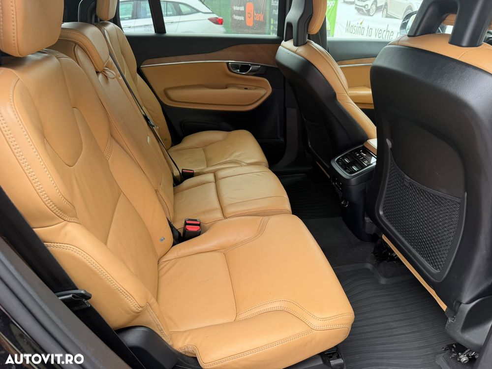 Volvo XC 90 D5 AWD Inscription - 12