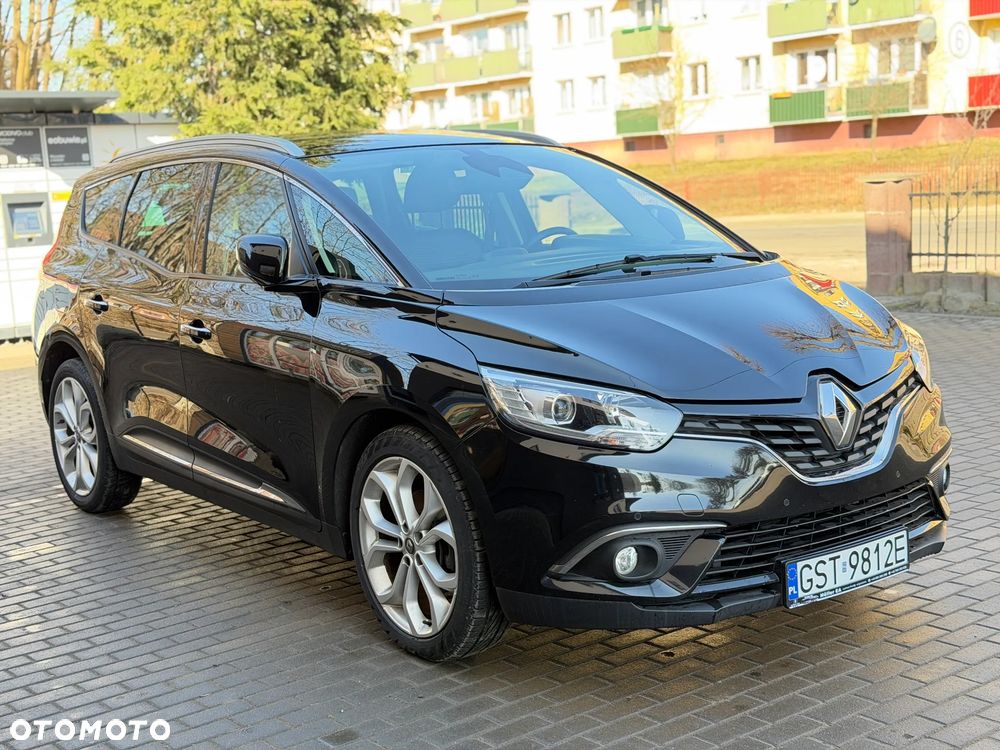 Renault Grand Scenic - 11