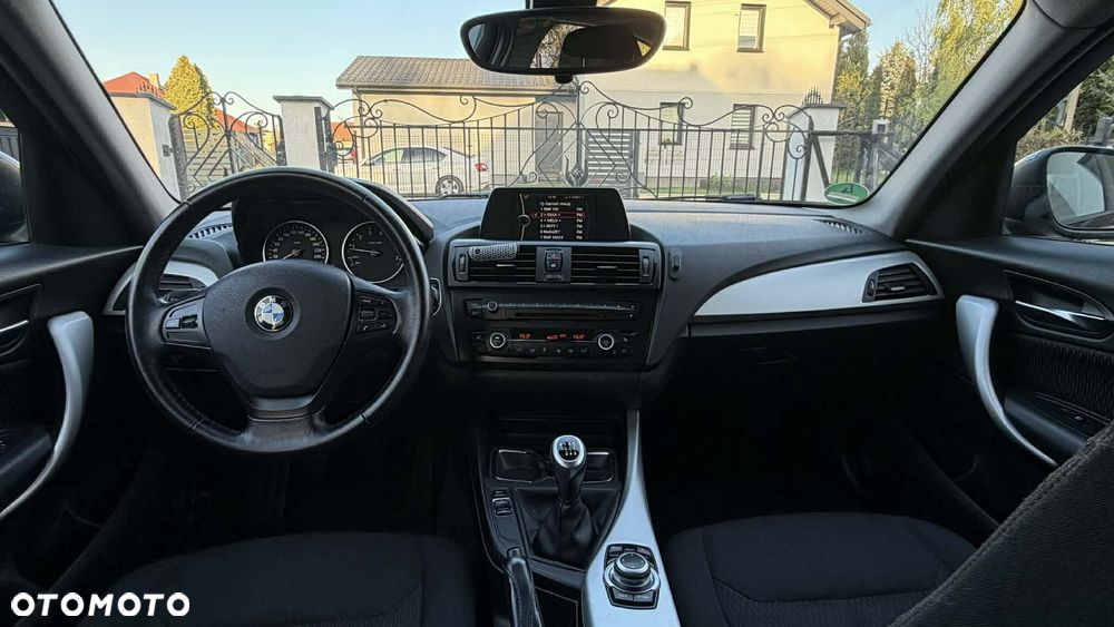 BMW Seria 1 114i - 9