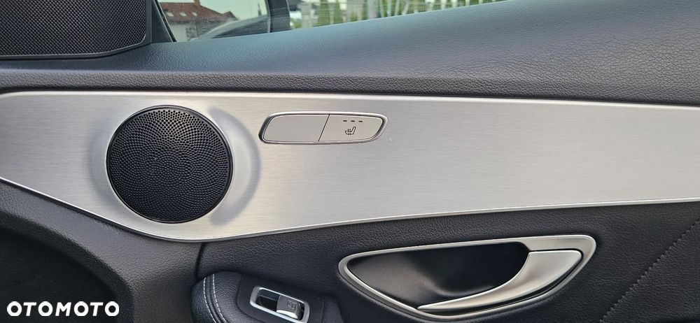Mercedes-Benz Klasa C 200 d 9G-TRONIC AMG Line - 12