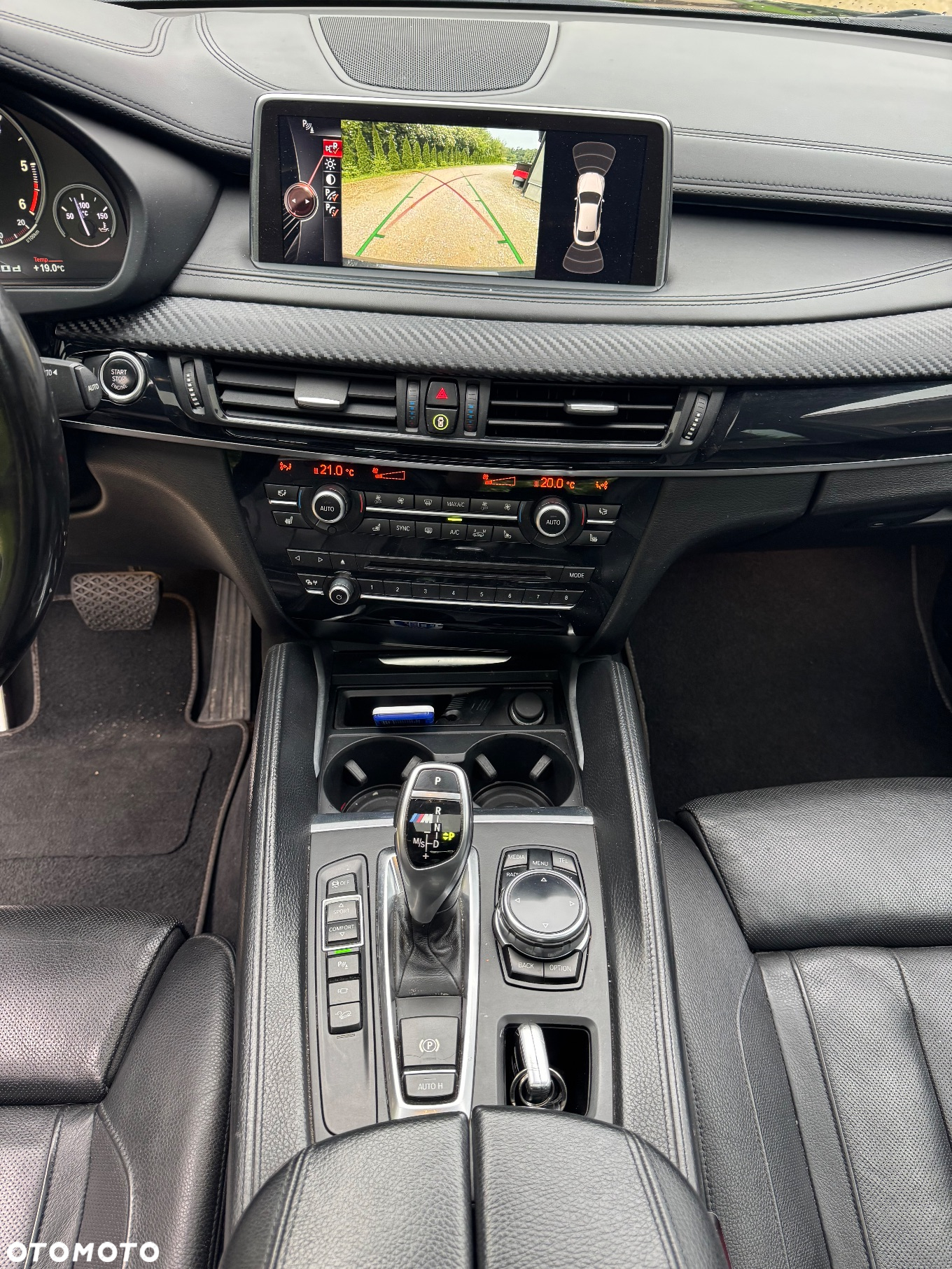 BMW X6 xDriveM50d - 12