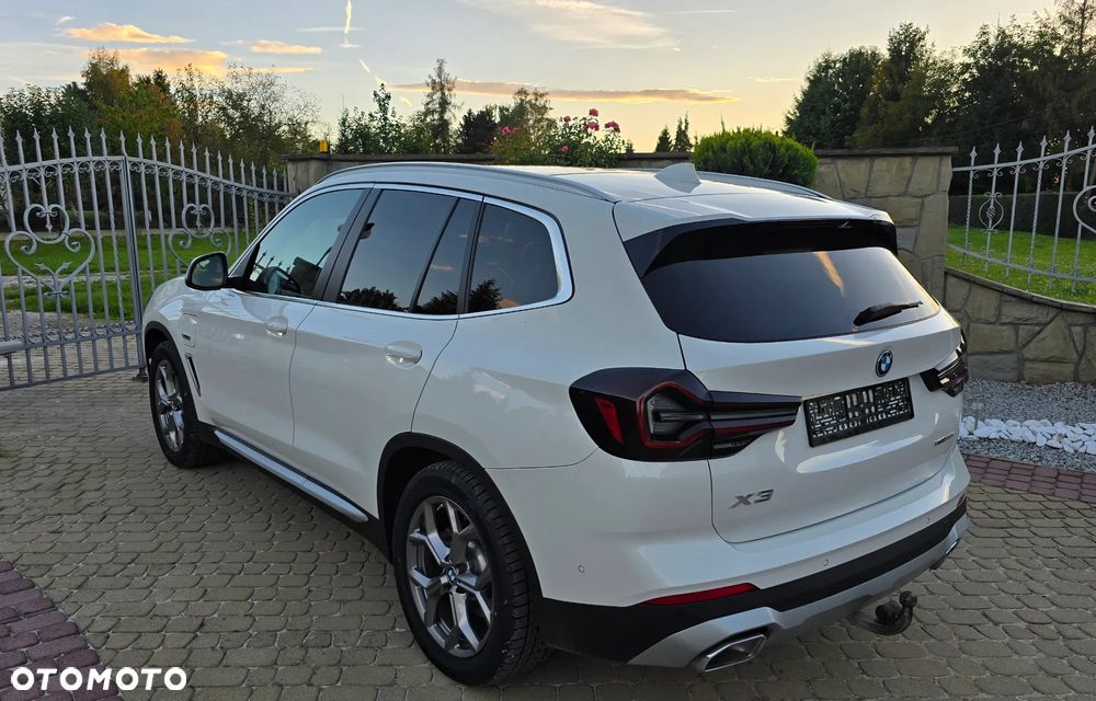 BMW X3 xDrive30e Business Edition sport - 32