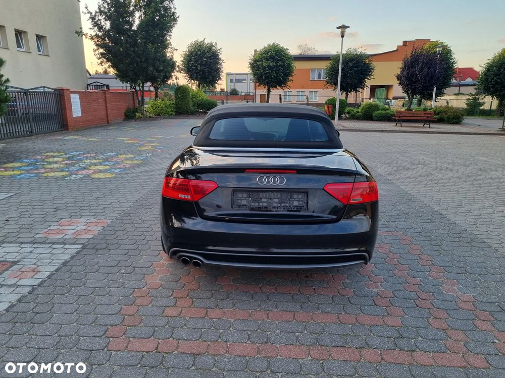 Audi A5 Cabrio - 6