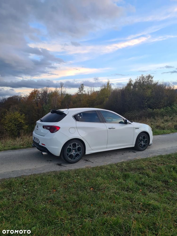 Alfa Romeo Giulietta 1.4 TB MultiAir Distinctive - 9