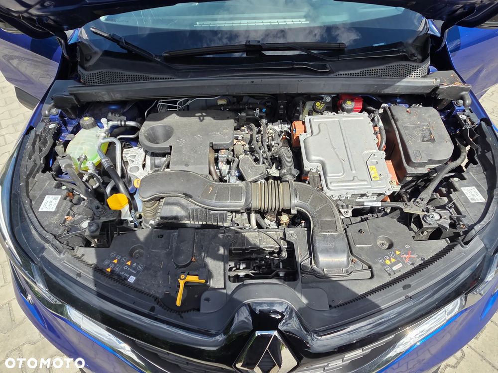 Renault Captur TCe Mild Hybrid 140 EDC GPF EVOLUTION - 12