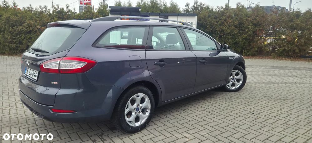 Ford Mondeo 2.0 TDCi Ghia - 15