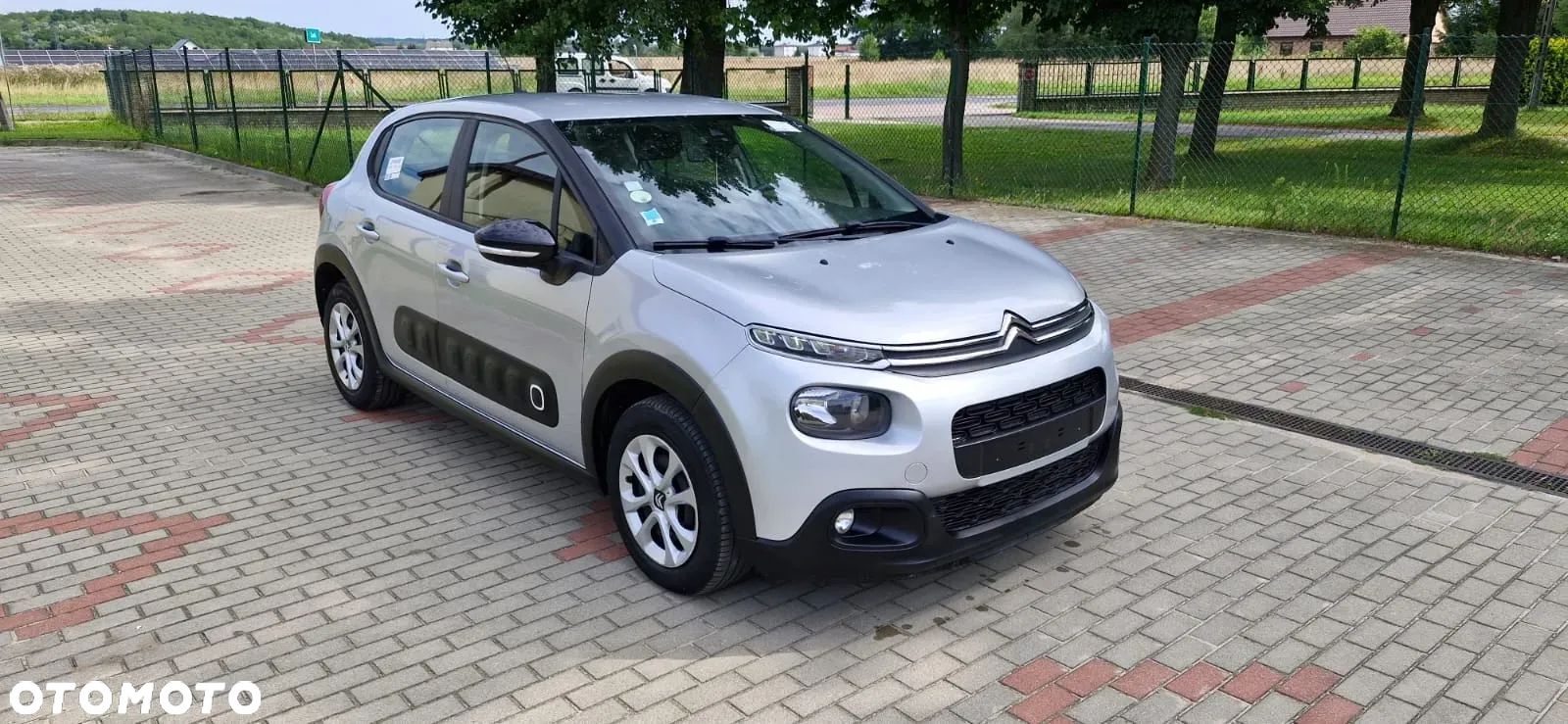 Citroën C3 1.6 BlueHDi Live S&S - 1