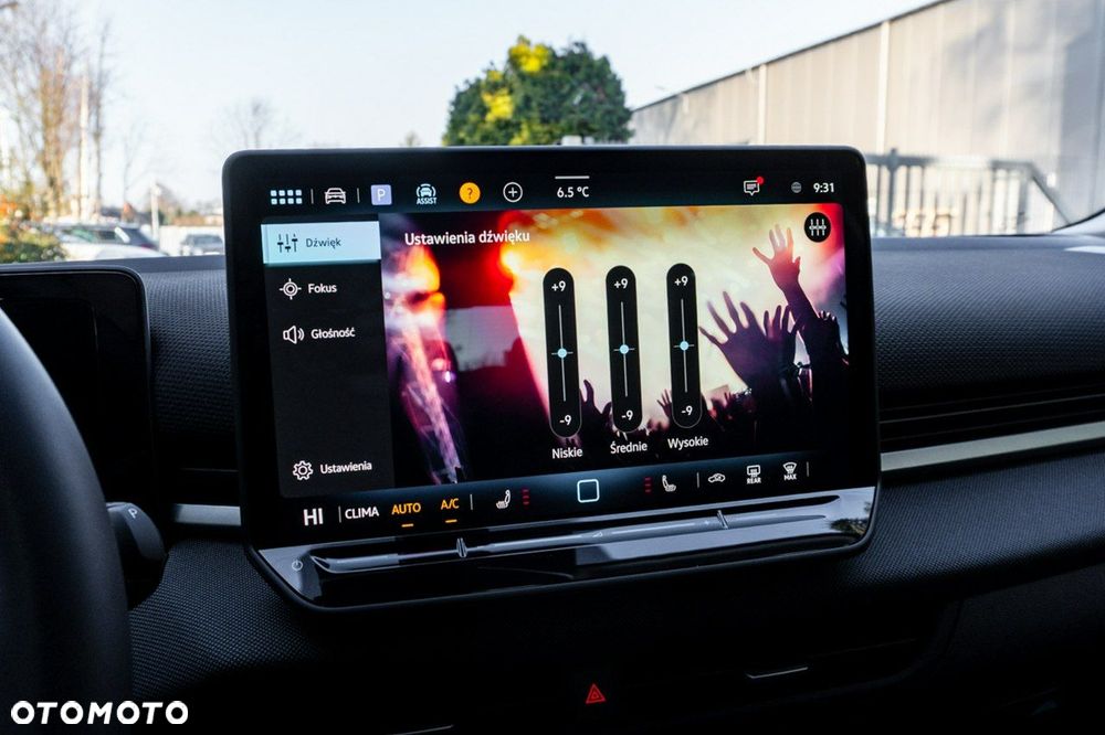 Volkswagen T-Roc - 35