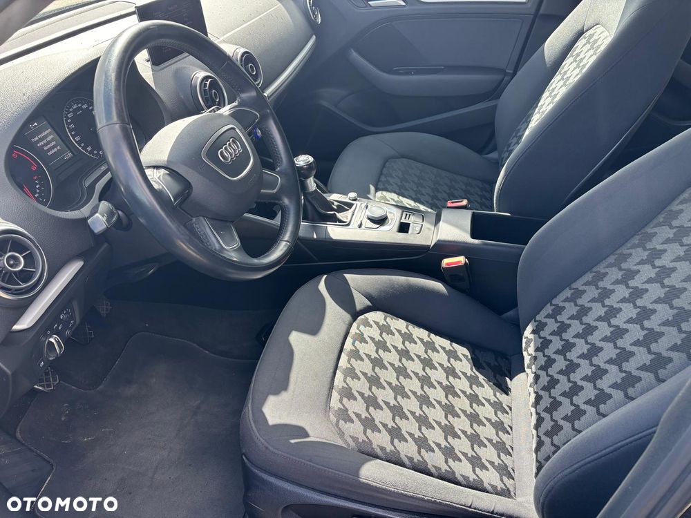Audi A3 Sportback 1.6 TDI clean diesel Attraction - 22