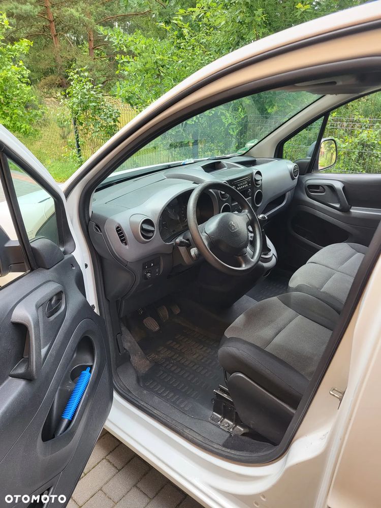 Peugeot Partner - 8