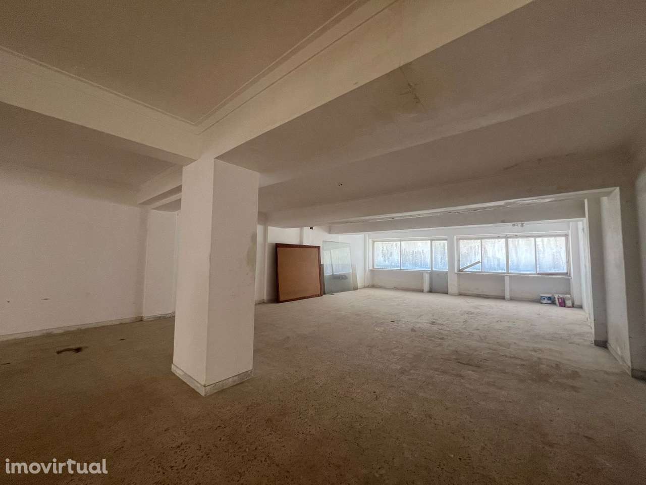 Loja/Armazem no Cacém - Grande imagem: 3/10