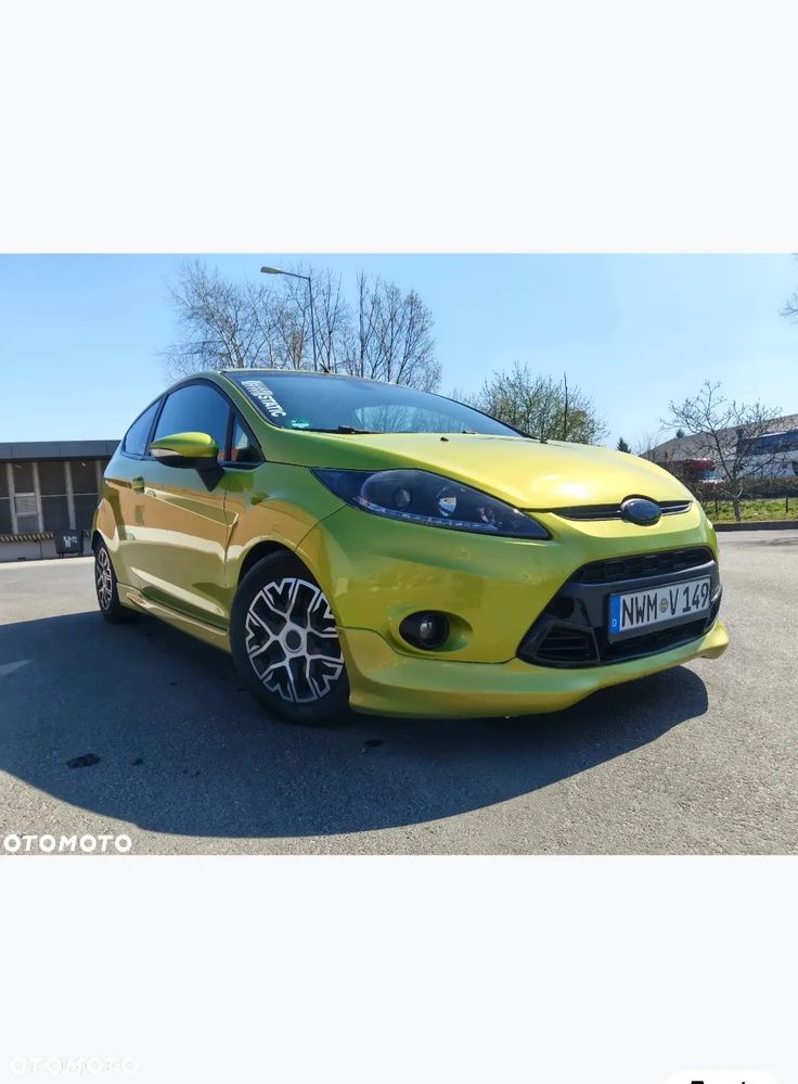 Ford Fiesta 1.25 SYNC Edition - 1