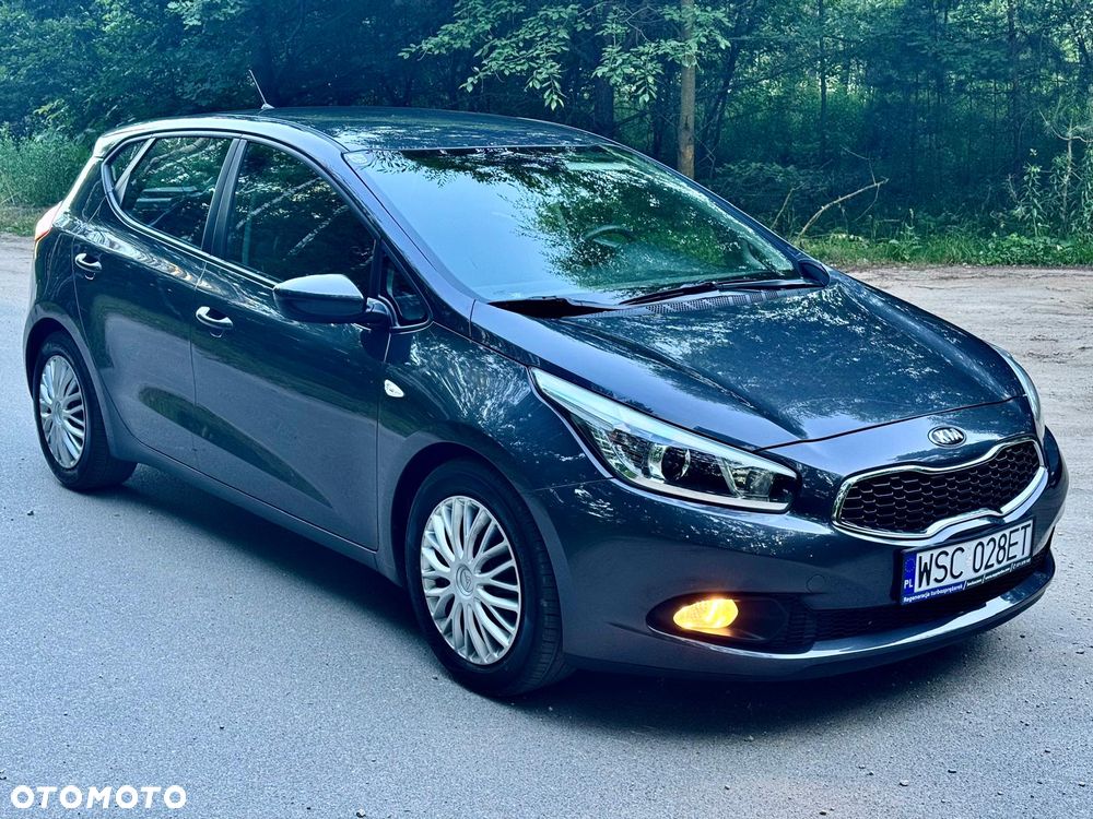 Kia Ceed 1.4 CVVT Attract - 2