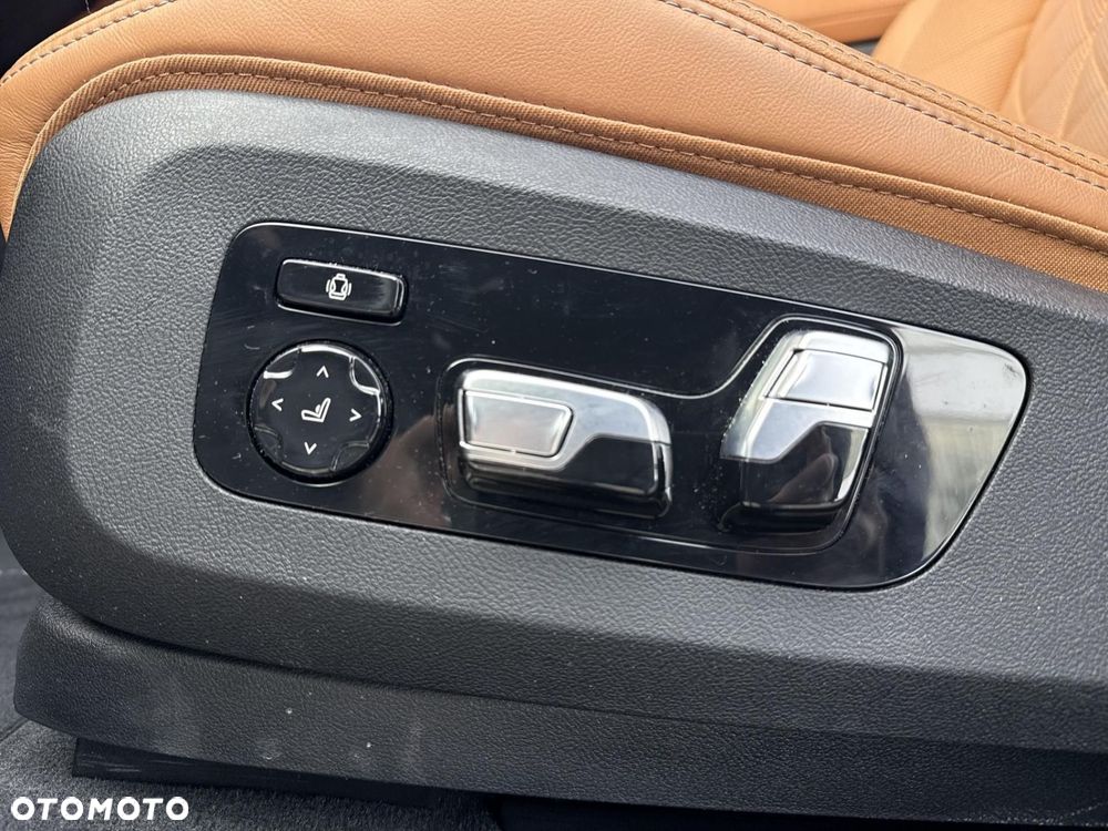 BMW X6 - 16