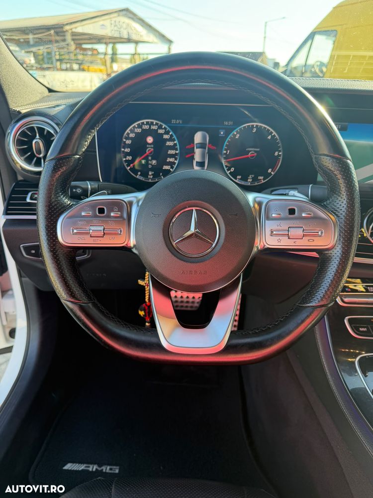 Mercedes-Benz CLS - 10