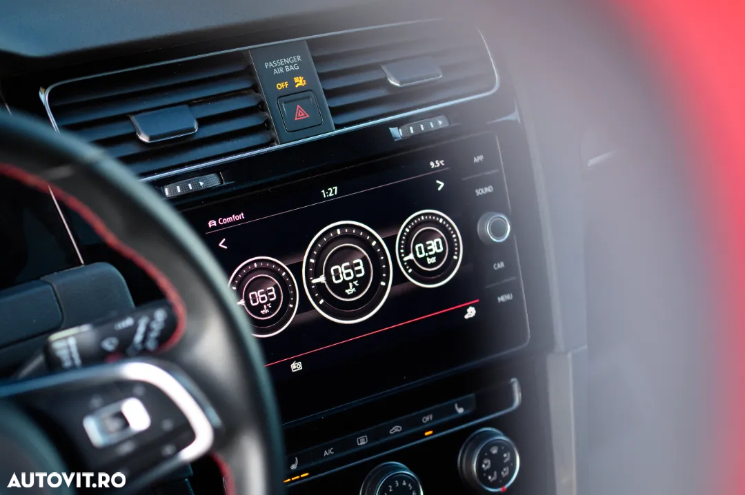 Volkswagen Golf GTI (BlueMotion Technology) - 14