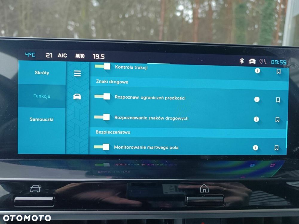 Citroën C4X 1.2 PureTech Shine Pack S&S EAT8 - 28