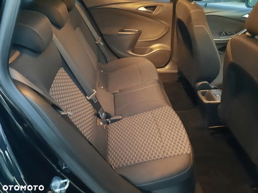 Opel Astra 1.6 CDTI Enjoy S&S - 15