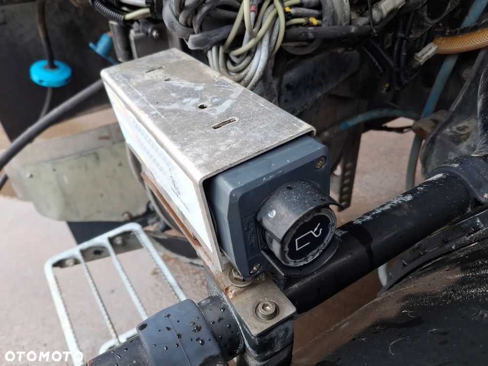 Renault D12 Midlum Zamiatarka SEMAT Zoeller FAUN Euro 6 Szczotki L/R Karcher Listwy Ciśnieniowe Mycie Jezdni PM 2.5 PM 10 2017r - 37