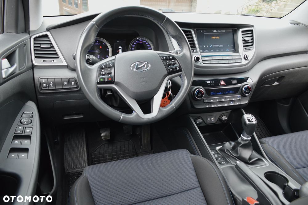 Hyundai Tucson blue 1.7 CRDi 2WD Advantage - 18