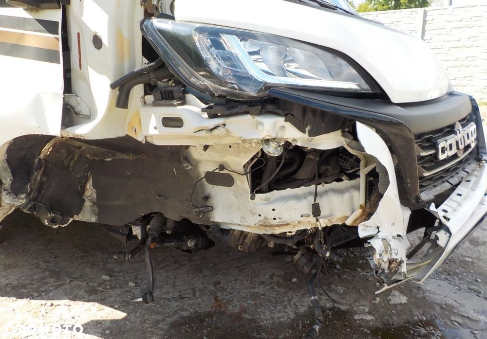 Carthago C-Tourer - 12