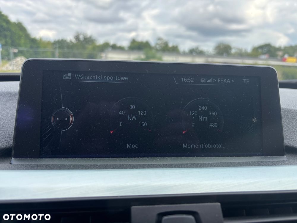 BMW Seria 3 325d - 27