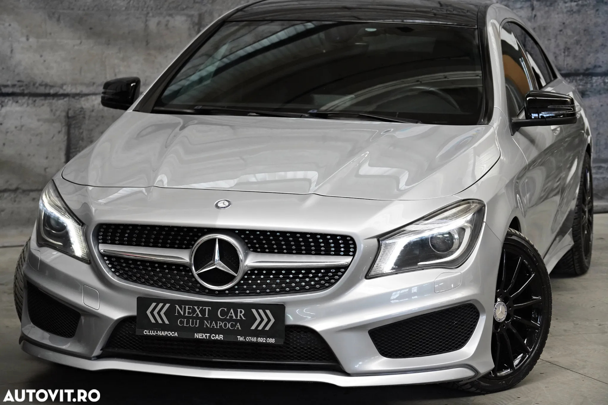 Mercedes-Benz CLA 220 CDI 7G-DCT AMG Line - 2