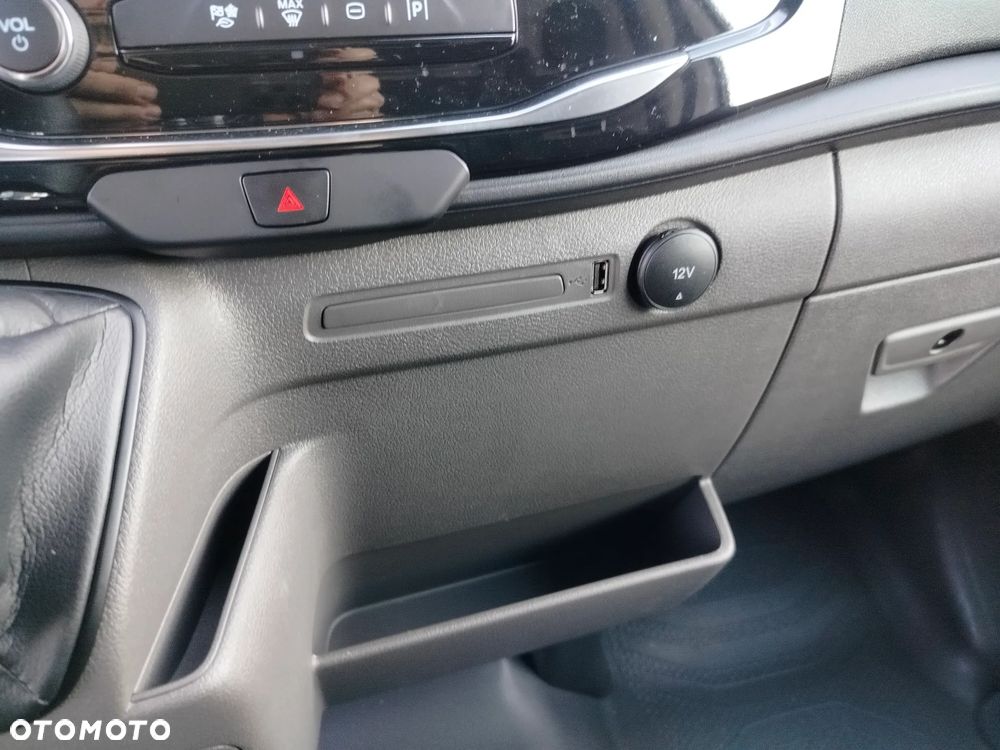 Ford Transit Pojedyncza kabina - 21