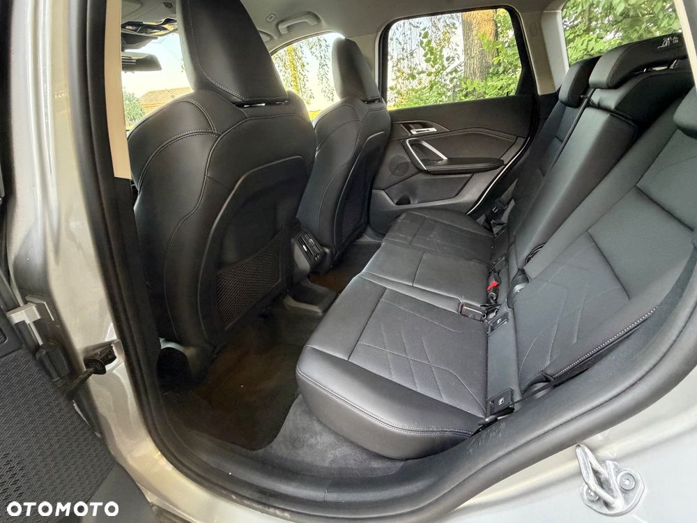 BMW X1 sDrive18i xLine - 14