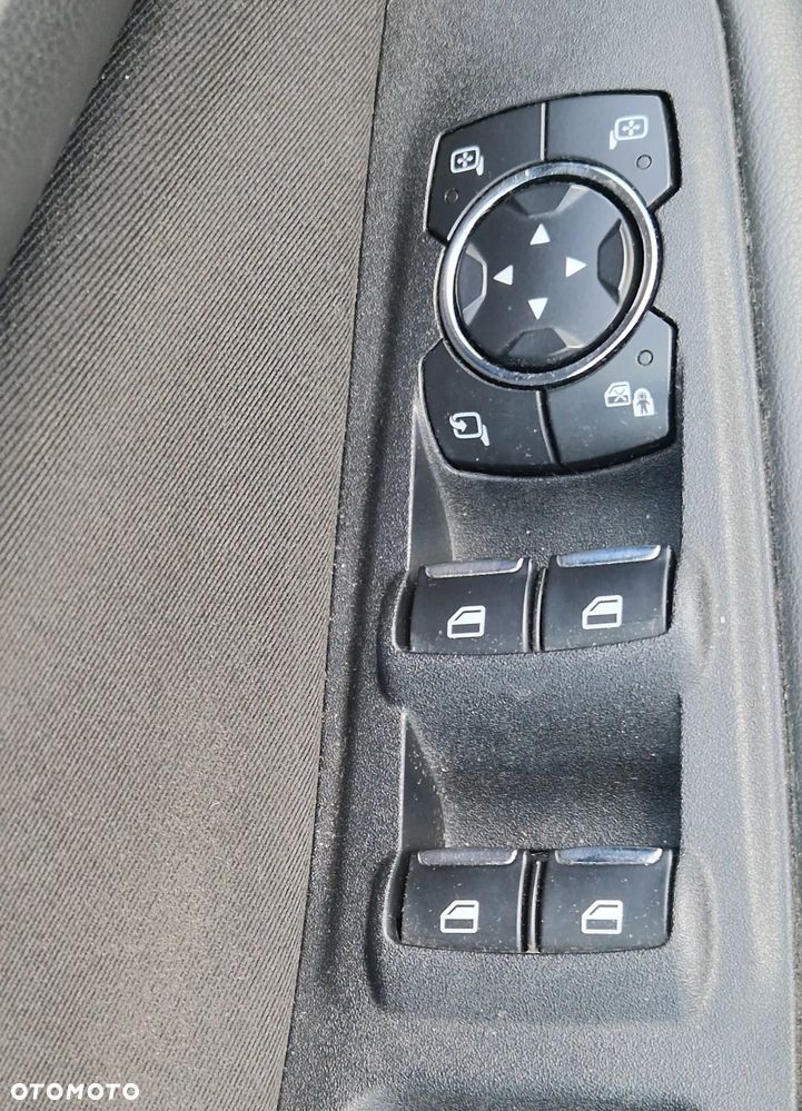 Ford S-Max 2.0 TDCi Titanium PowerShift - 19