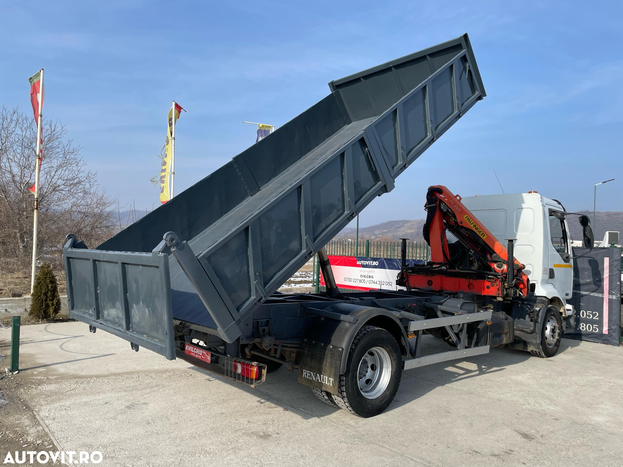 Renault Midlum BASCULABIL MACARA - 16