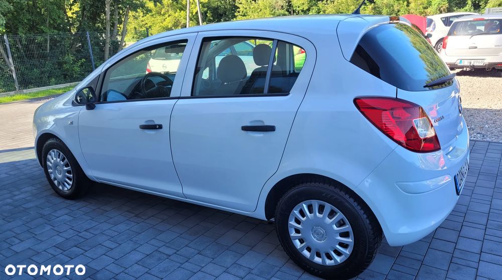 Opel Corsa - 3