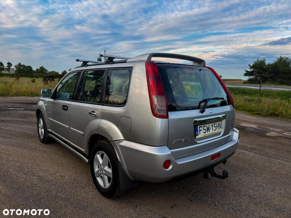 Nissan X-Trail - 8