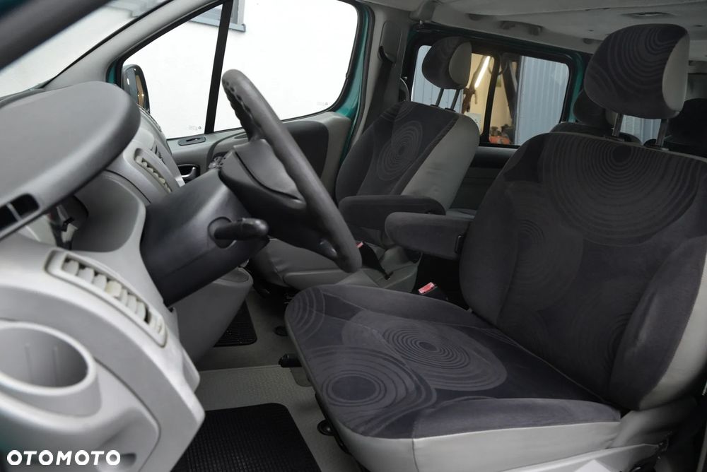 Renault Trafic L1H1 Passenger Lux - 9