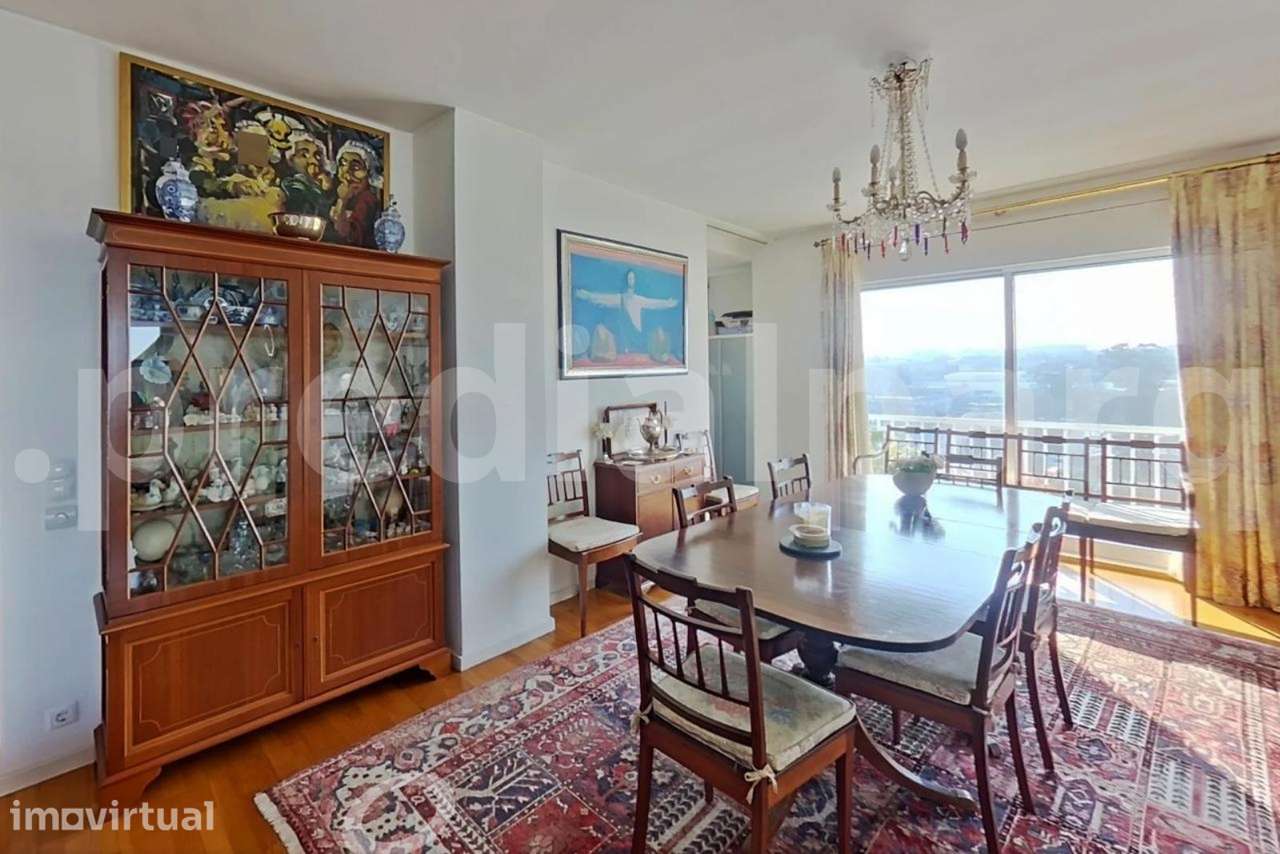 Excelente apartamento T4+1 com vistas de mar – Luminosidade, conforto - Grande imagem: 3/13