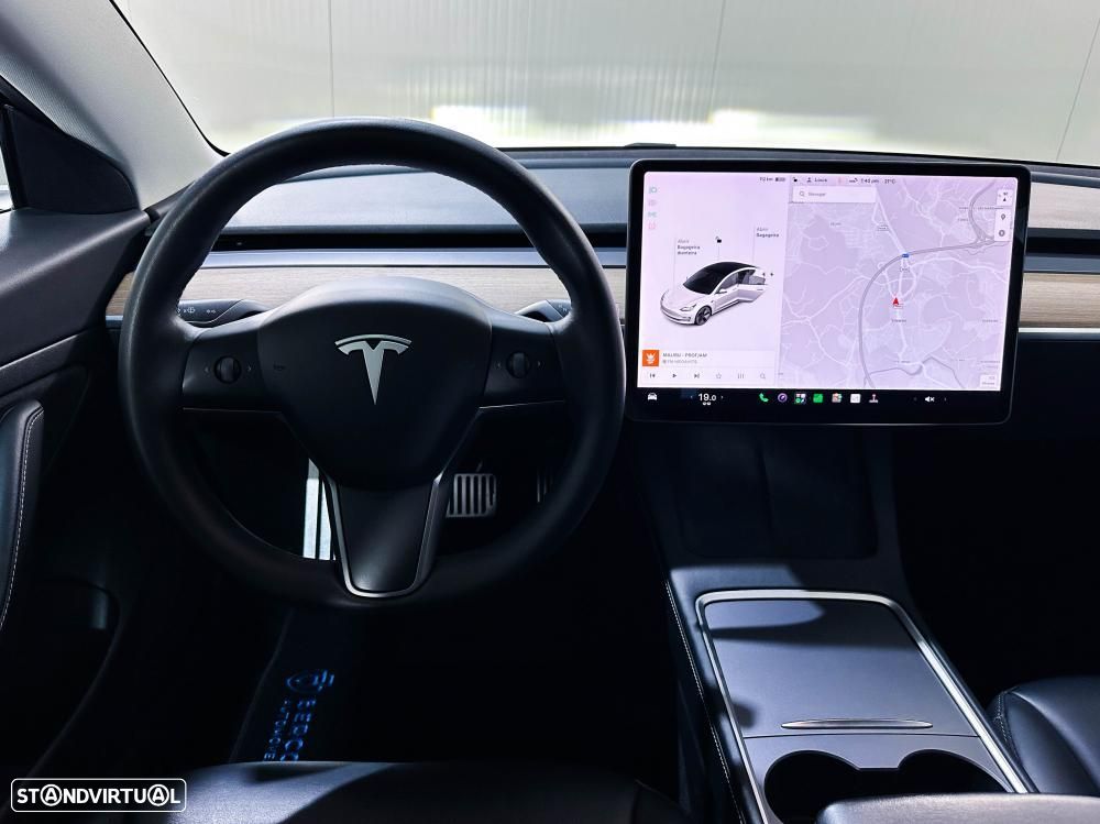 Tesla Model 3 Standard Range Plus RWD - 18