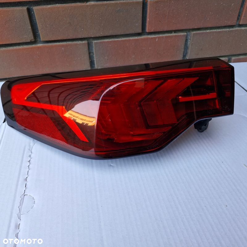 LAMPA LED TYLNA LEWA BMW X2 U10 9448809 EUROPA - 5