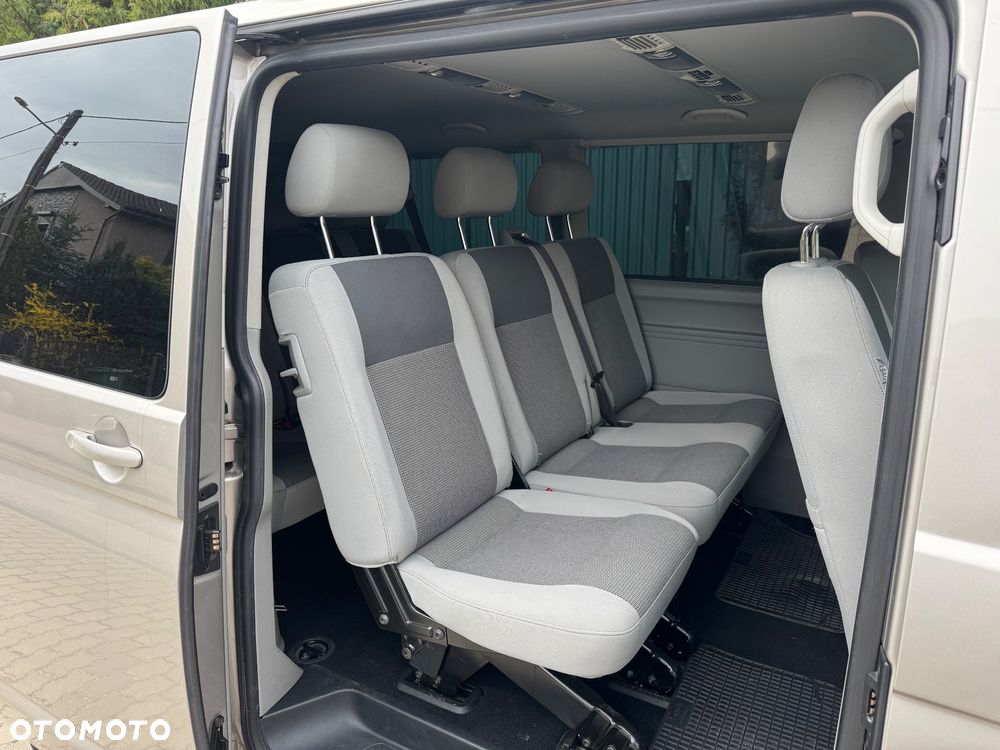 Volkswagen Caravelle L1 Comfortline - 9