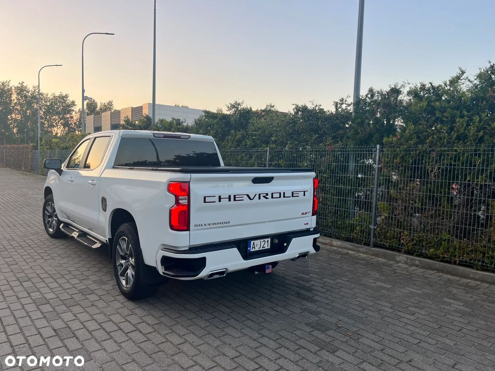 Chevrolet Silverado - 15