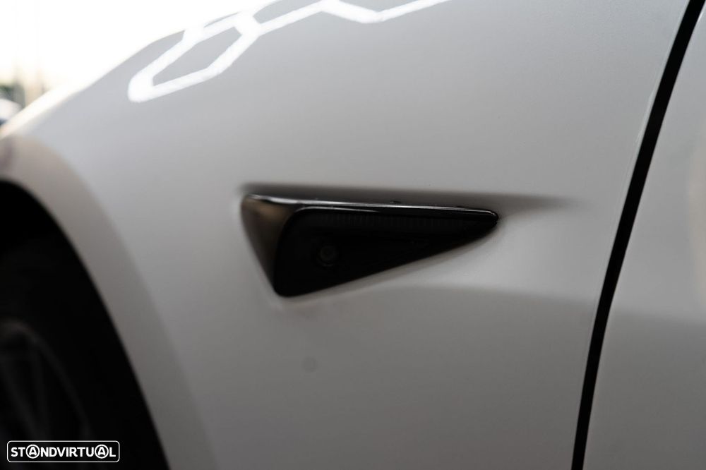 Tesla Model 3 Long-Range Dual Motor AWD - 20