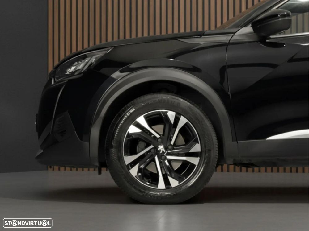 Peugeot 2008 - 11