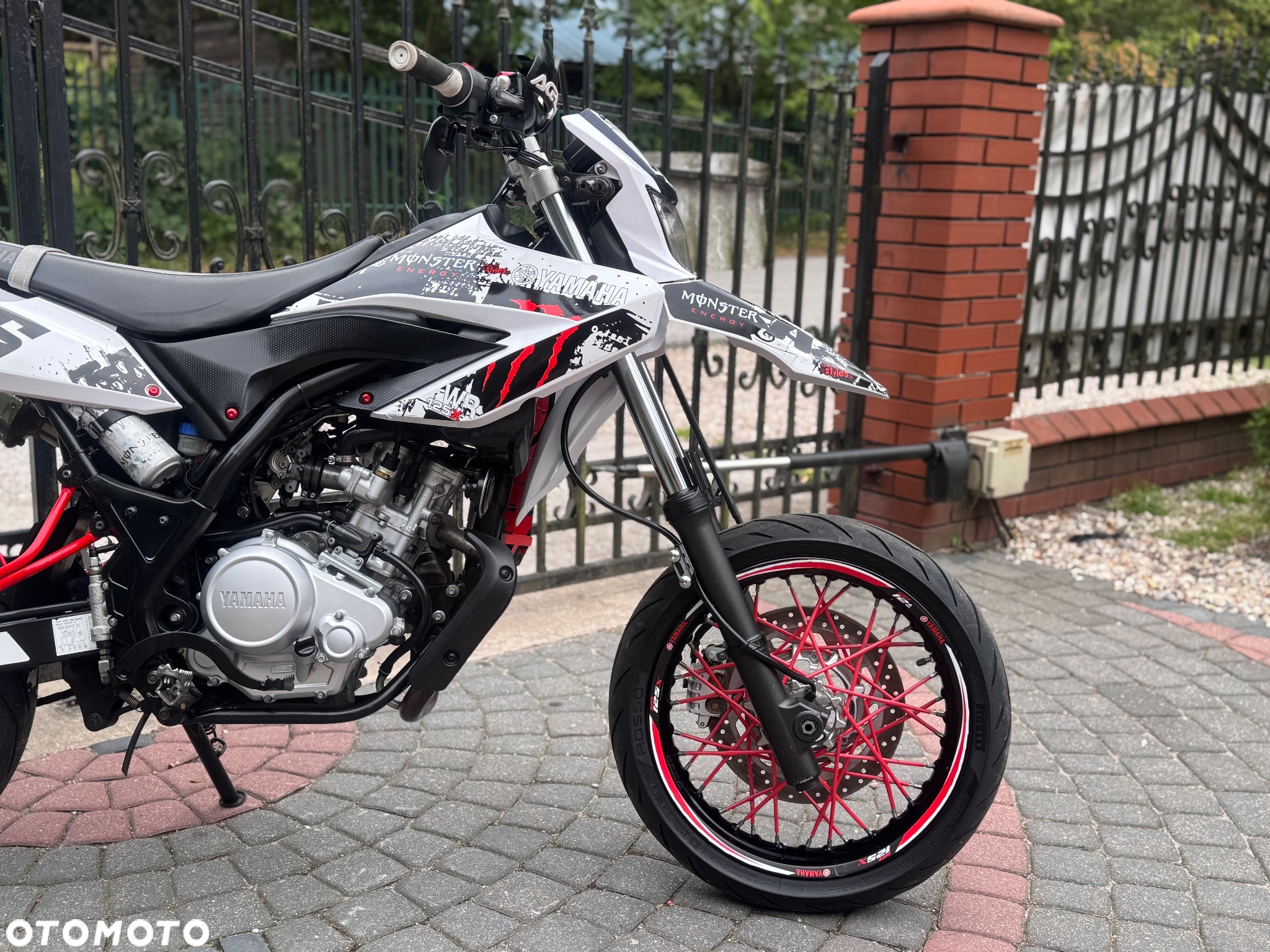 Yamaha WR - 10