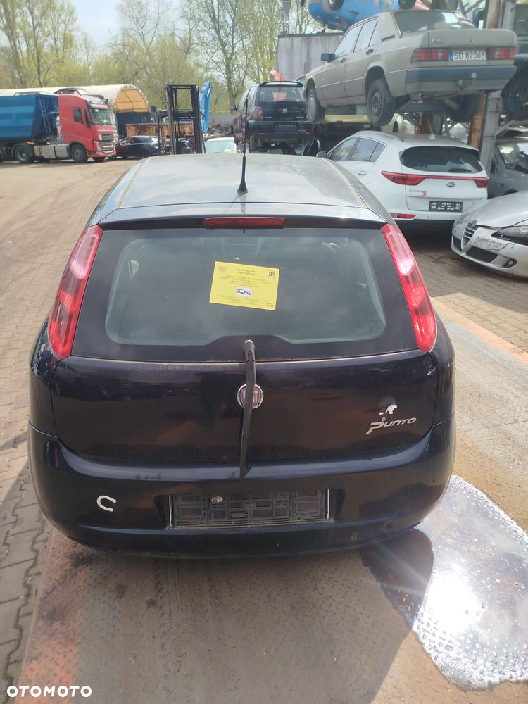 Fiat Grande Punto na części. - 9
