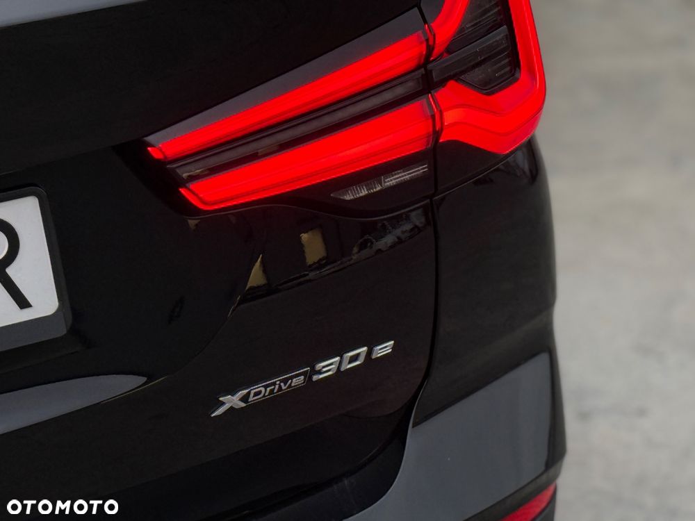 BMW X3 xDrive30e - 17